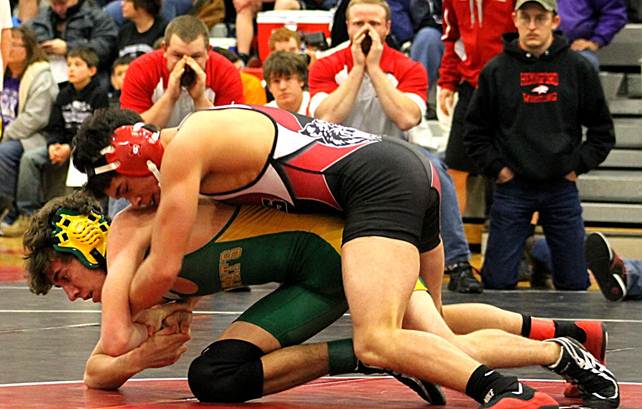 Description: S:\STAFF\cningen\ARC. PIX\WRESTLING\2011-12\2012 District D-4 Meet at Sutherland\037.JPG